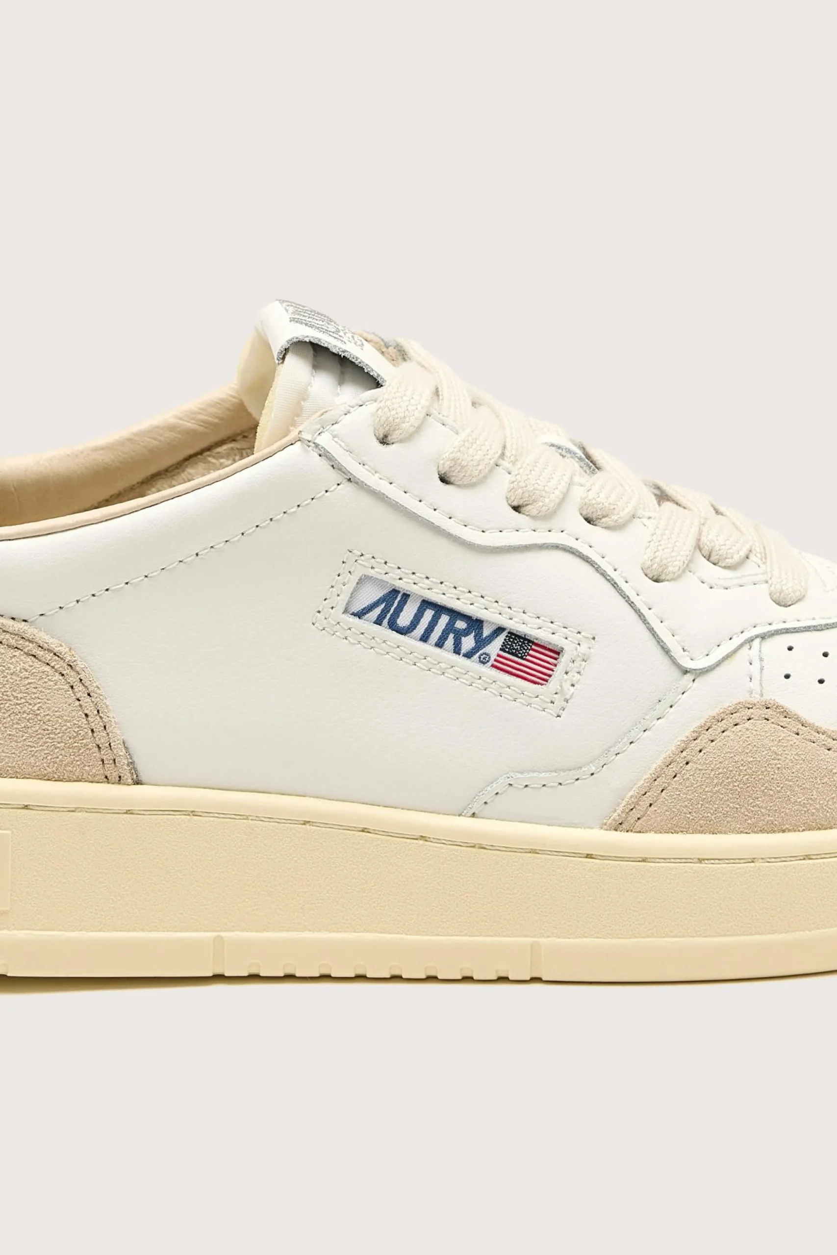 Autry Medalist Low For Women New