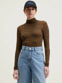 Bellerose Vinny T-shirt Met Rolkraag Coffee Hot